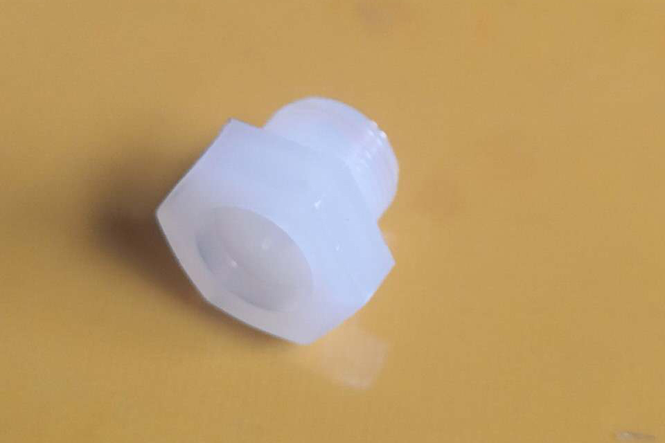 尼龍PA1010應用于螺帽加工-扭力大、抗彎強度好